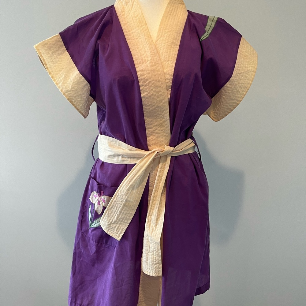 Vintage-Lyre Bird Womens Kimono Robe Small-Purple Cream Belted Floral